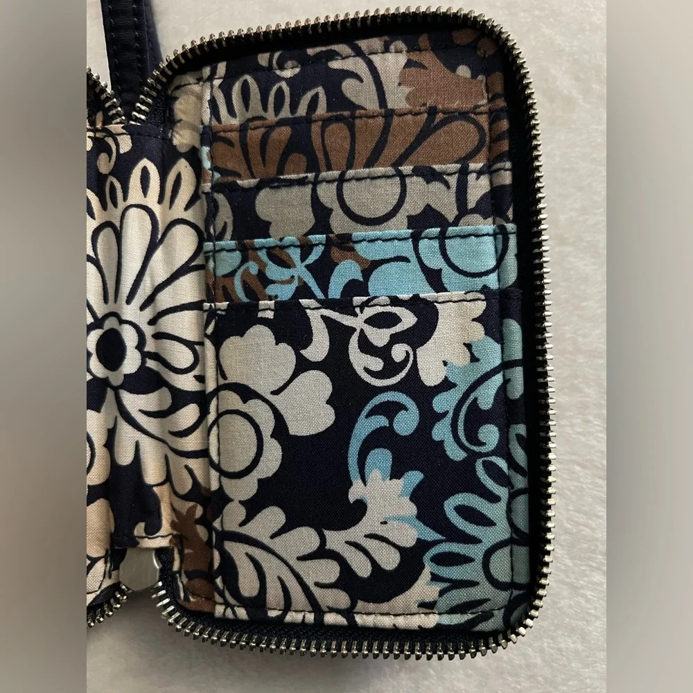 Vera Bradley Quilted Navy Blue Wristlet, NWOT
